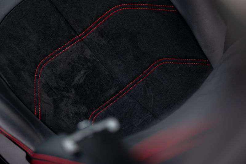 Ferrari 488 3.9T V8 GTB F1 DCT