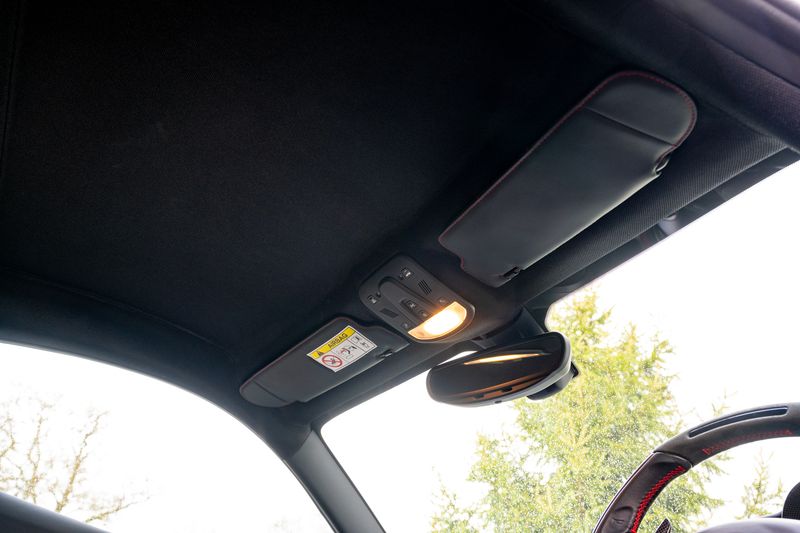 Ferrari 488 3.9T V8 GTB F1 DCT