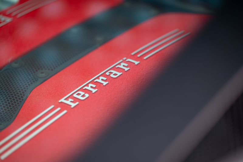 Ferrari 488 3.9T V8 GTB F1 DCT