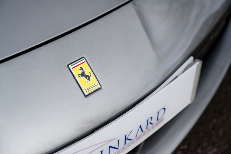 Ferrari 488 3.9T V8 GTB F1 DCT