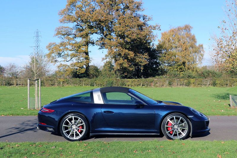 Porsche Targa 4S PDK Gen 2
