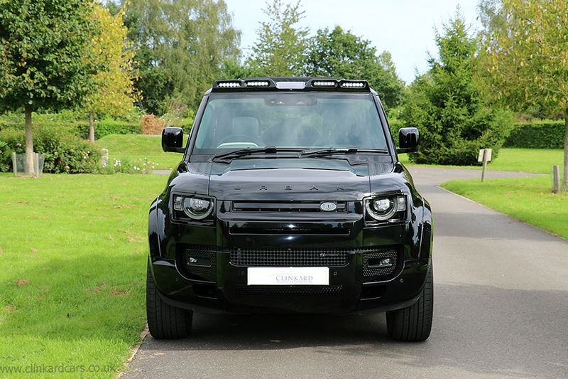 Landrover Defender 110 3.0 D300 MHEV X-Dynamic HSE with Urban Design Package