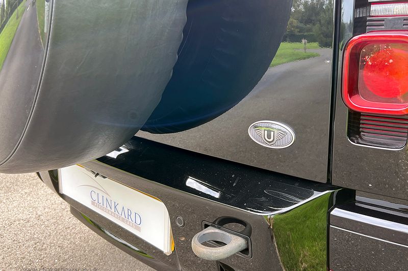 Landrover Defender 110 3.0 D300 MHEV X-Dynamic HSE with Urban Design Package