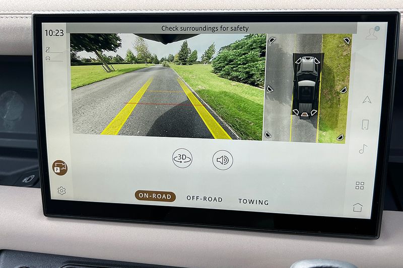 Landrover Defender 110 3.0 D300 MHEV X-Dynamic HSE with Urban Design Package