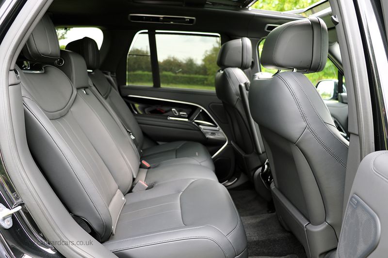 Range Rover D350 MHEV Autobiography