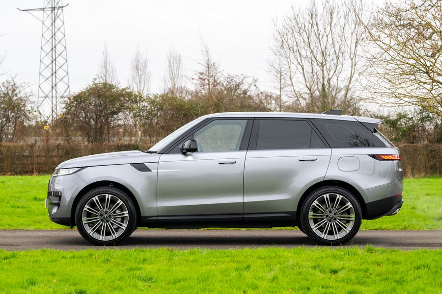 Range Rover Sport P440e 3.0 SE Previously Sold | Clinkard Performance Cars