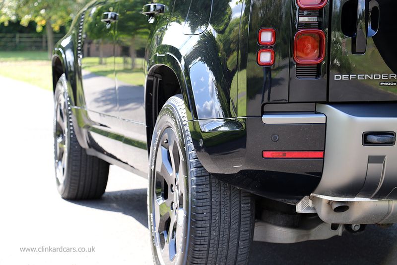 Landrover Defender 110 2.0 P400e 15.4kWh X Dynamic S Automatic