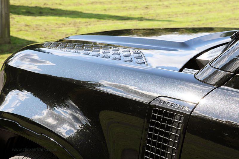 Landrover Defender 110 2.0 P400e 15.4kWh X Dynamic S Automatic