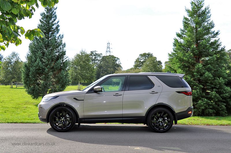 Landrover Discovery 3.0 D300 MHEV HSE LCV Automatic VAT Q - Price is Plus VAT