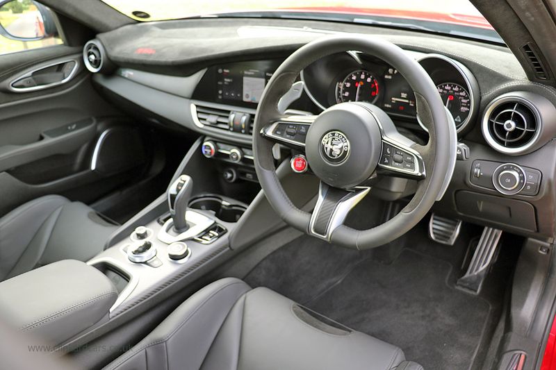 Alfa Romeo GTA M V6 Limited Edition - 1 of only 500 built