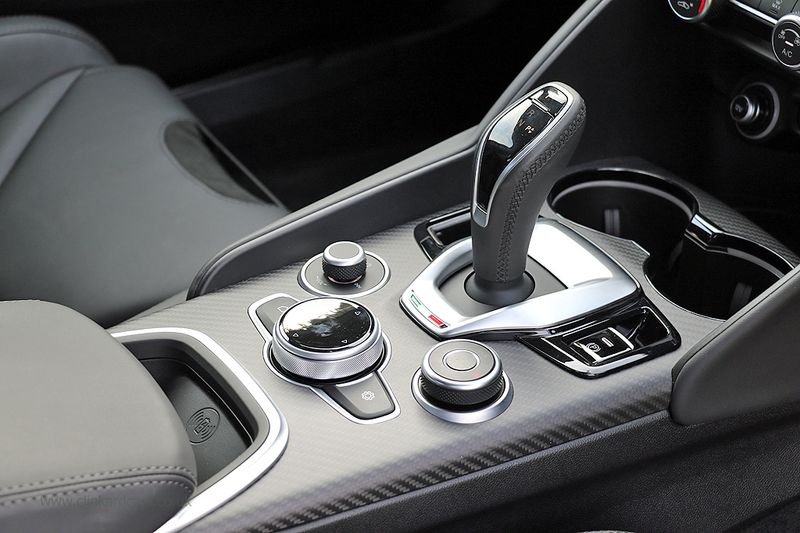 Alfa Romeo GTA M V6 Limited Edition - 1 of only 500 built