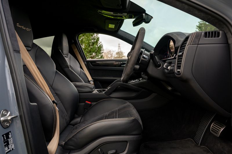 Porsche Cayenne Coupe Turbo GT