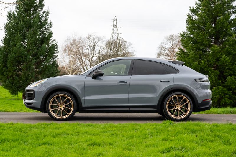 Porsche Cayenne Coupe Turbo GT