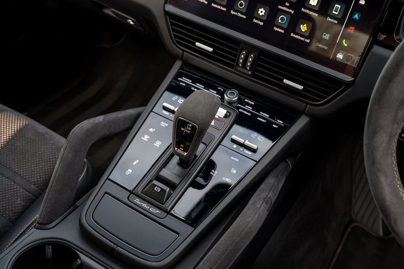 Porsche Cayenne Coupe Turbo GT