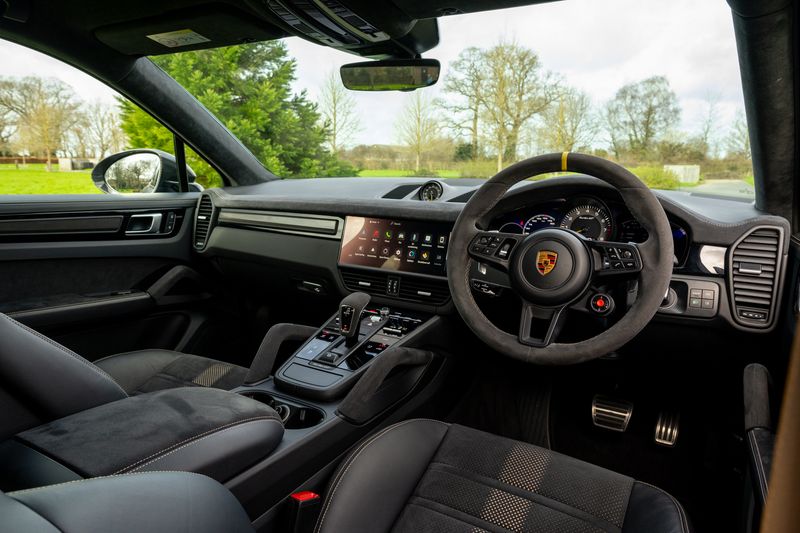 Porsche Cayenne Coupe Turbo GT