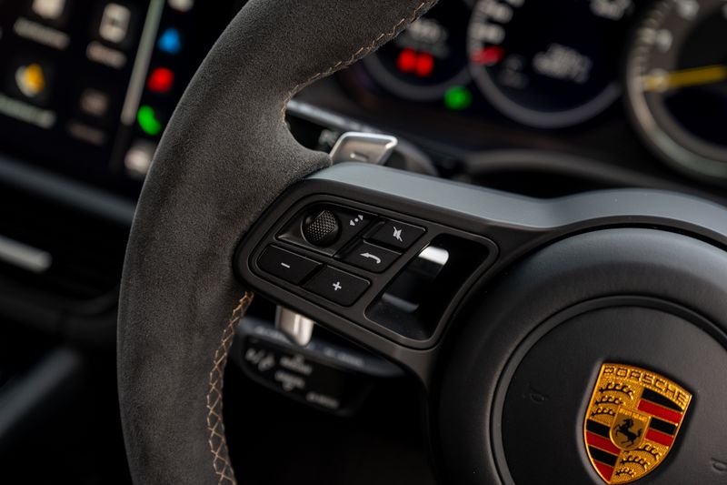 Porsche Cayenne Coupe Turbo GT