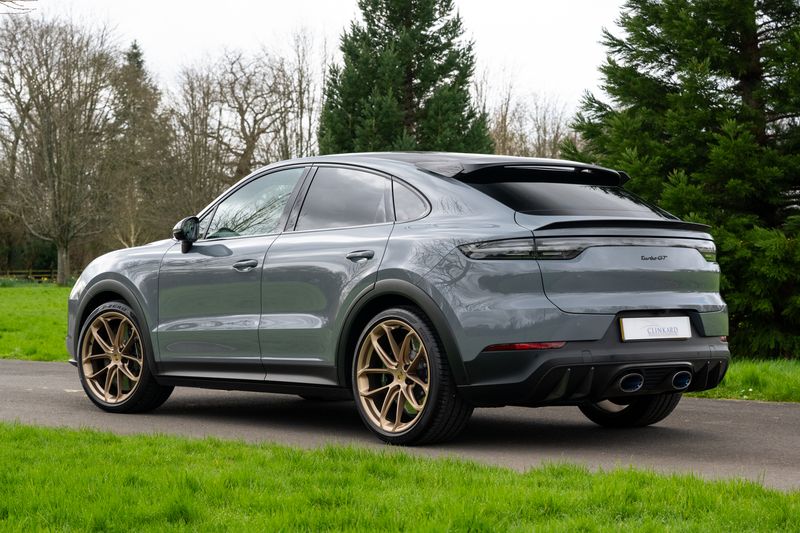 Porsche Cayenne Coupe Turbo GT