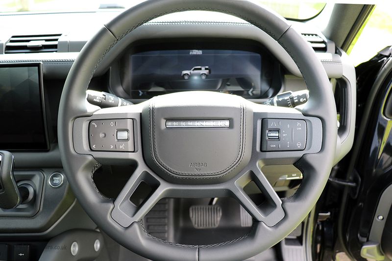 Landrover Defender 90 3.0 D250 MHEV X-Dynamic HSE