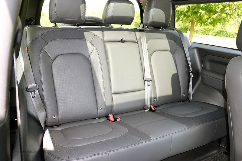 Landrover Defender 90 3.0 D250 MHEV X-Dynamic HSE