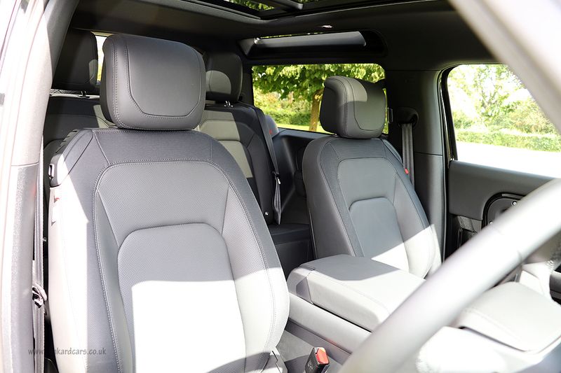 Landrover Defender 90 3.0 D250 MHEV X-Dynamic HSE