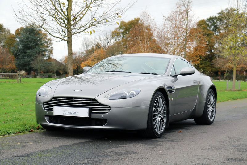 Aston Martin V8 Vantage Coupe Sportshift