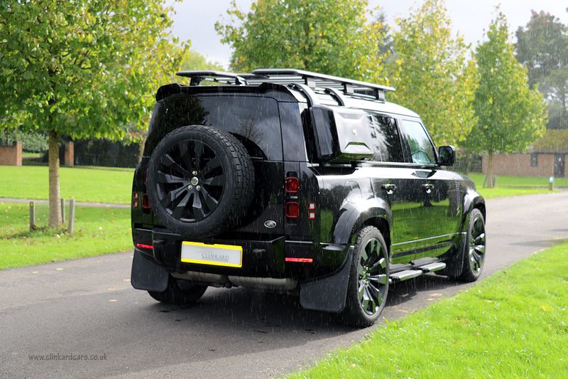 Landrover Defender 110 D300 X Dynamic HSE