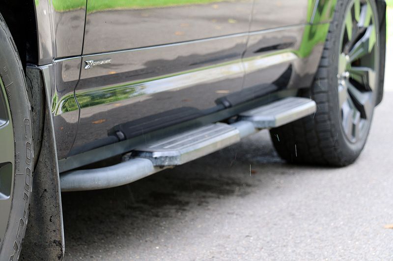 Landrover Defender 110 D300 X Dynamic HSE