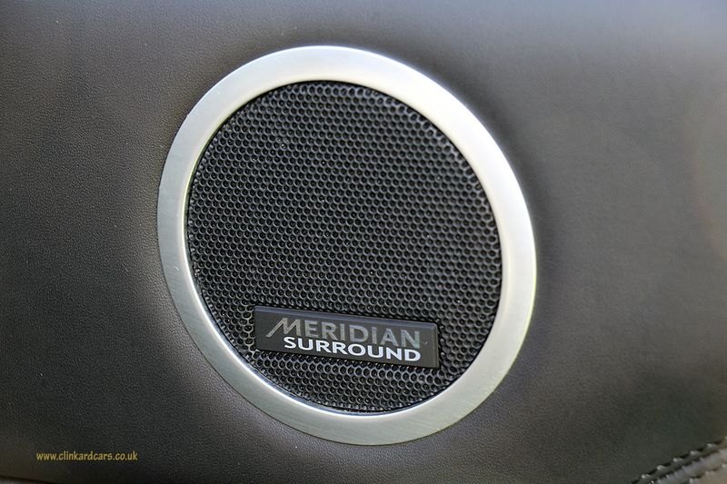 Landrover Discovery 3.0 D300 HSE Commercial with Rear Seat Conversion VAT QUALIFYING