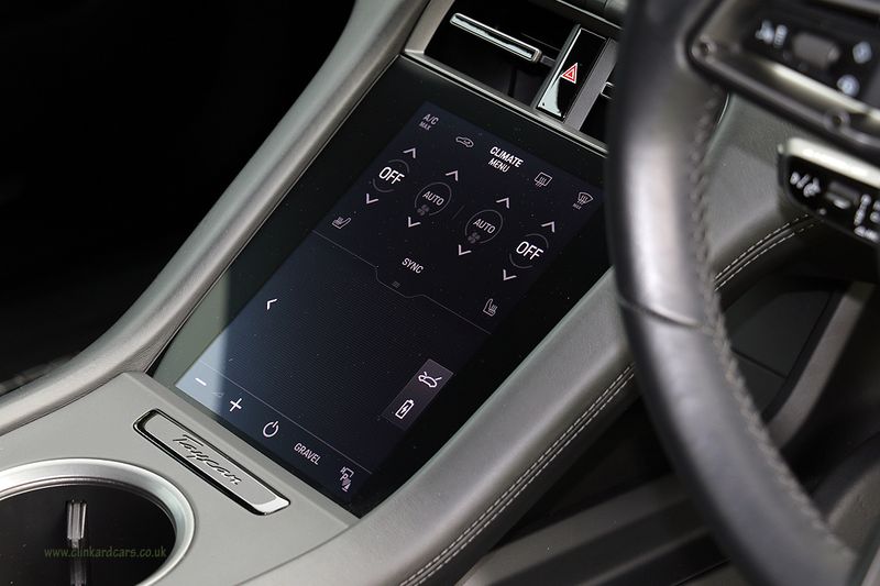 Porsche Taycan 4S Cross Turismo