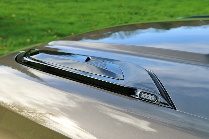 Landrover Defender D250 SE Urban Design