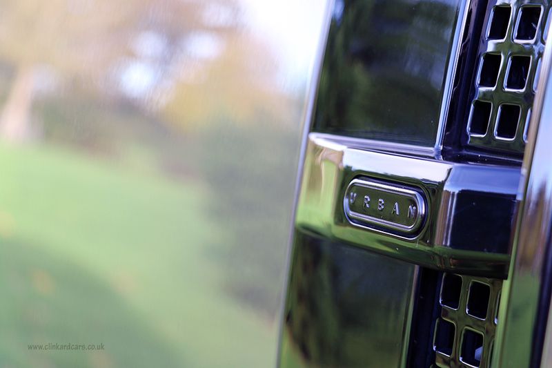 Landrover Defender D250 SE Urban Design