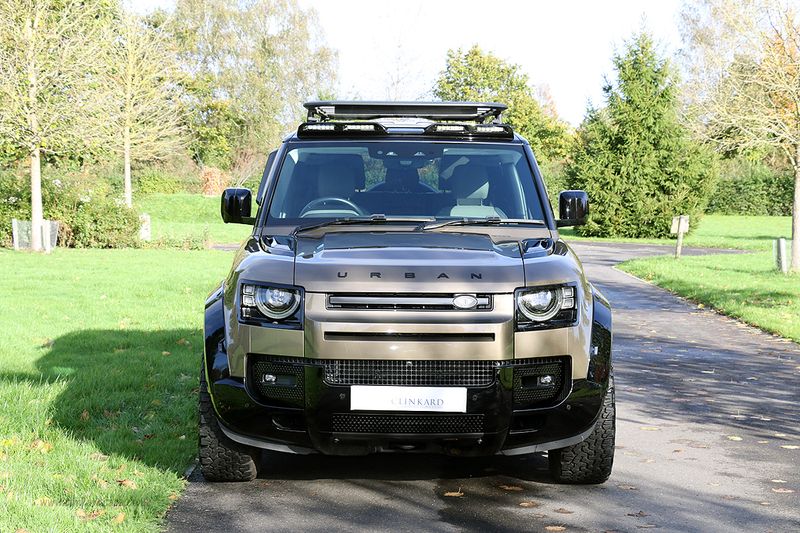 Landrover Defender D250 SE Urban Design
