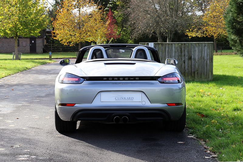 Porsche Boxster 2.0T PDK