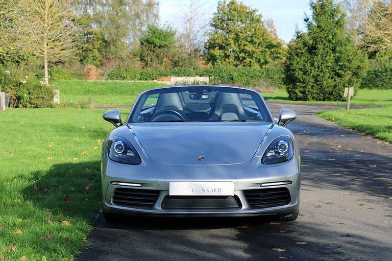 Porsche Boxster 2.0T PDK