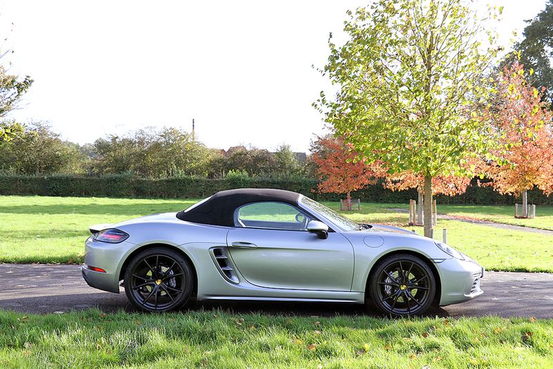 Porsche Boxster 2.0T PDK