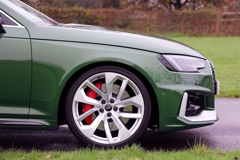 Audi RS4 Avant TFSi Quattro