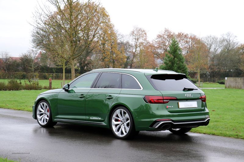 Audi RS4 Avant TFSi Quattro