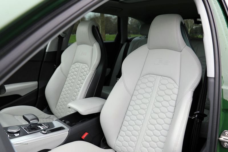 Audi RS4 Avant TFSi Quattro