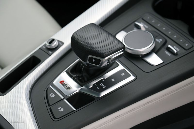 Audi RS4 Avant TFSi Quattro