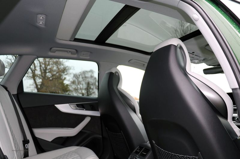 Audi RS4 Avant TFSi Quattro