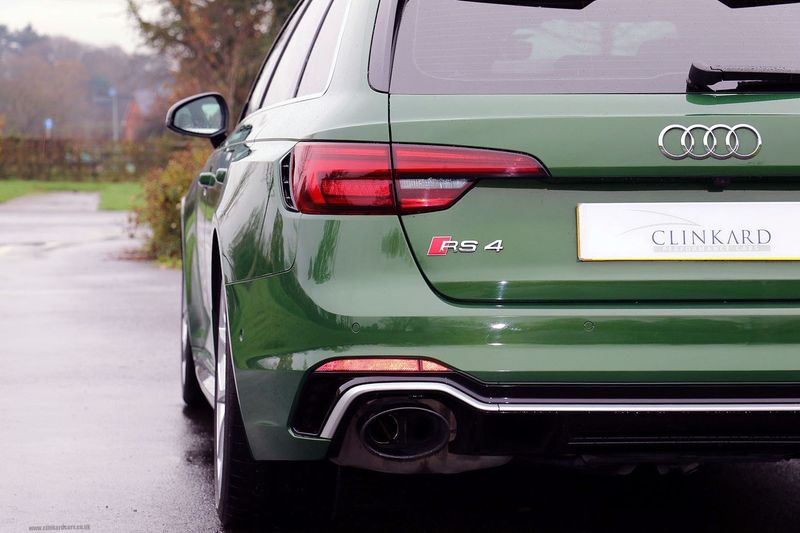 Audi RS4 Avant TFSi Quattro