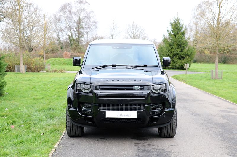 Landrover Defender 110 D300 X-Dynamic SE Urban