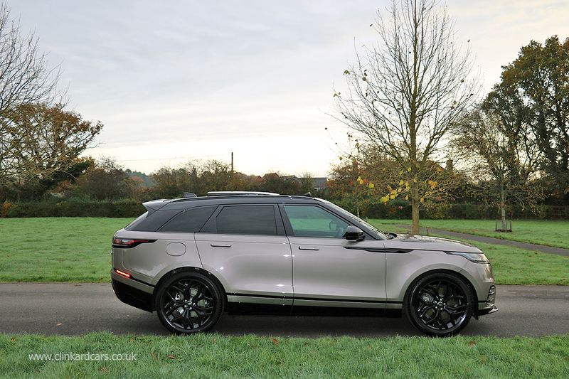 Range Rover Velar D300 R-Dynamic HST