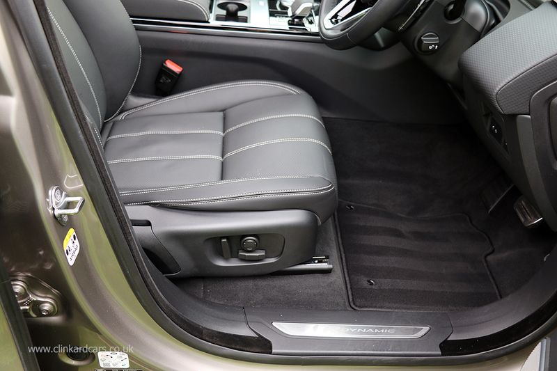 Range Rover Velar D300 R-Dynamic HST