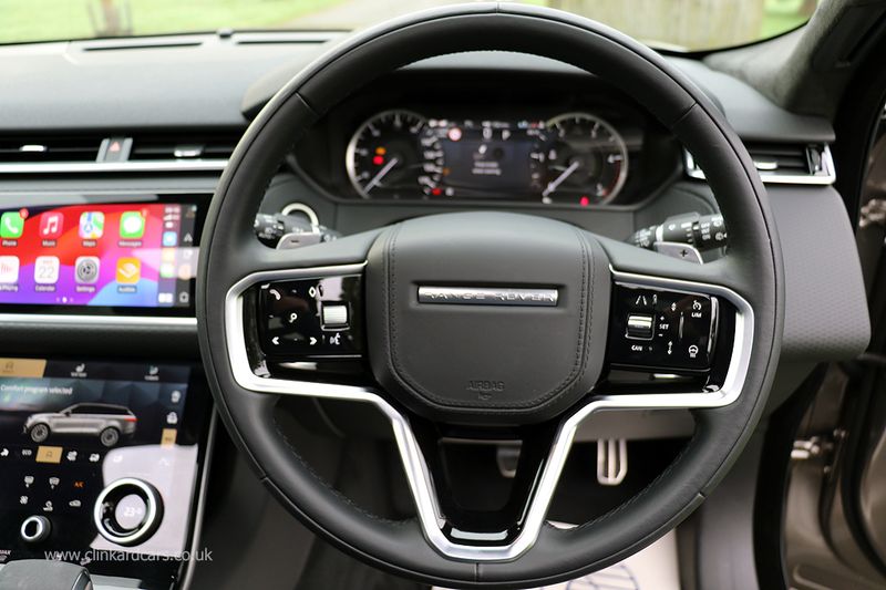 Range Rover Velar D300 R-Dynamic HST