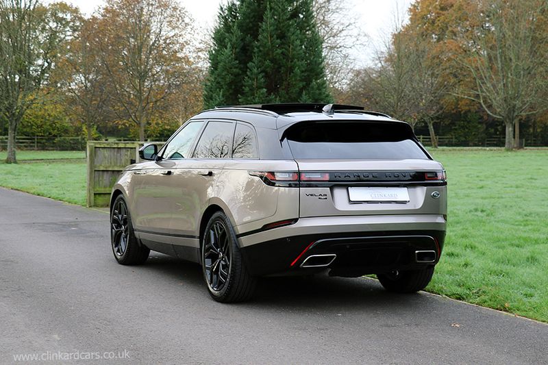 Range Rover Velar D300 R-Dynamic HST