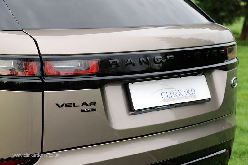 Range Rover Velar D300 R-Dynamic HST