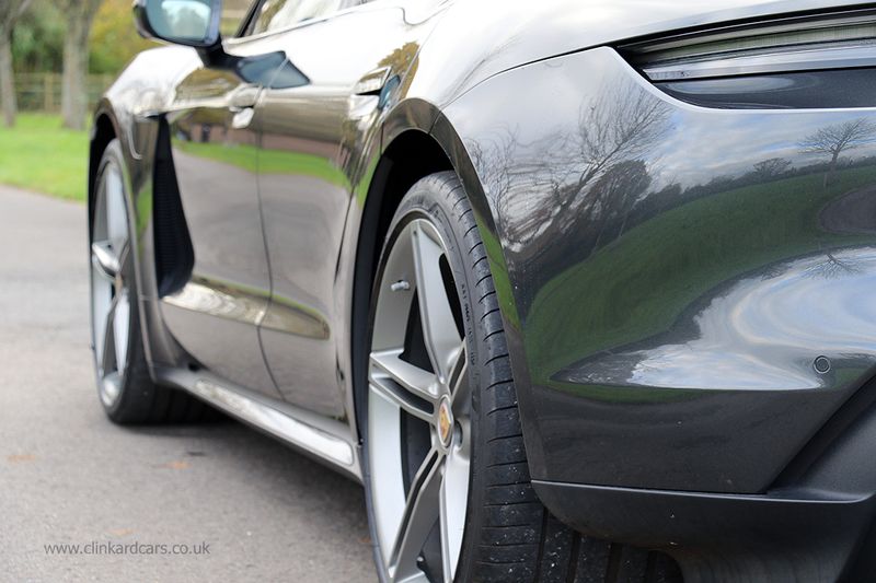 Porsche Taycan Turbo Performance Plus 93.4KWh