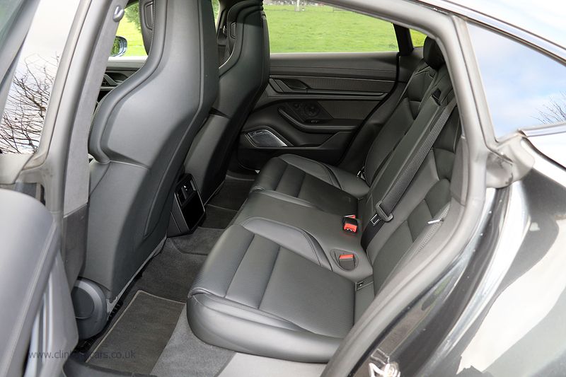 Porsche Taycan Turbo Performance Plus 93.4KWh