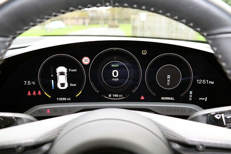 Porsche Taycan Turbo Performance Plus 93.4KWh